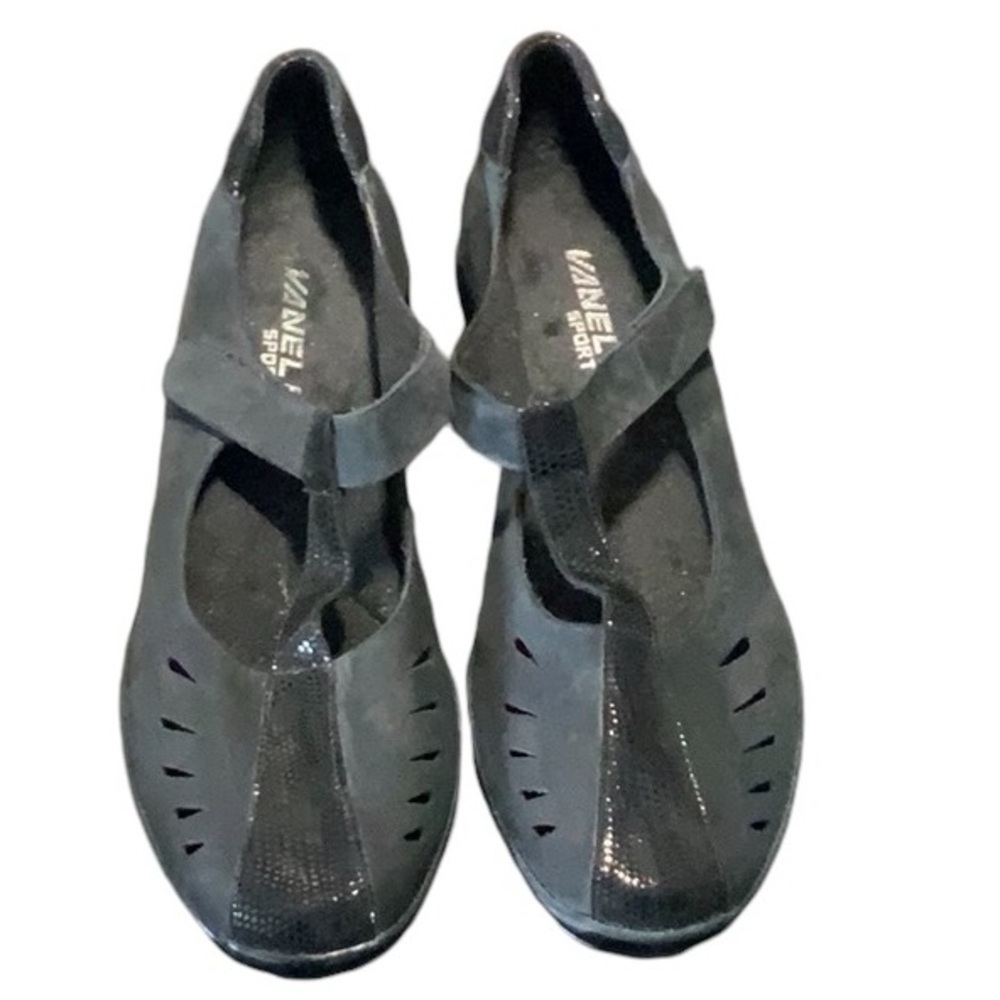 Vaneli Sport sparkle suede t-strap loafer 10N